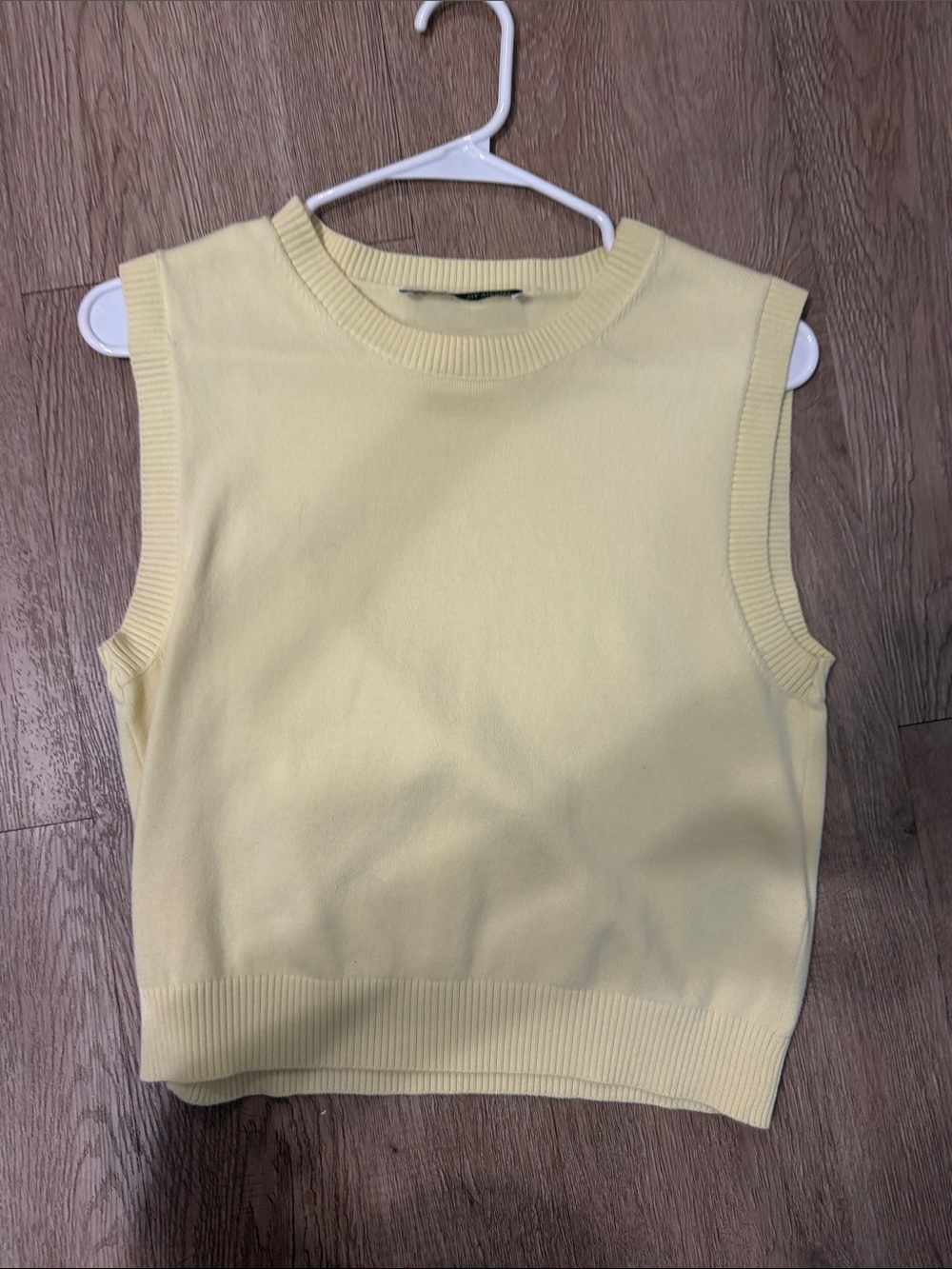 Zara Pale Yellow Sleeveless Knit Tank